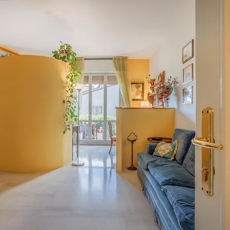 Apartmán Design Dwelling Near Policlinico & Centre Modena