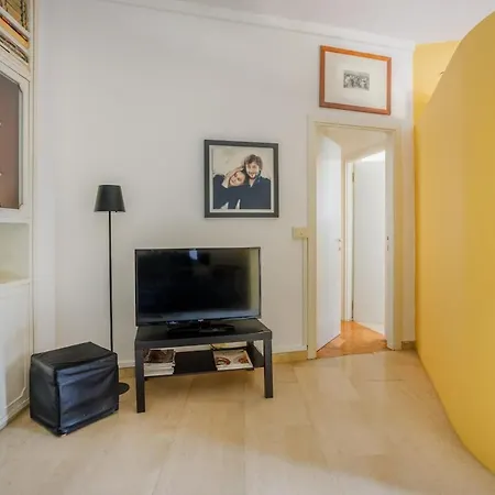 Design Dwelling Near Policlinico & Centre * Modena
