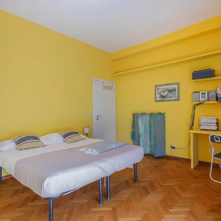 Apartmán Design Dwelling Near Policlinico & Centre Modena