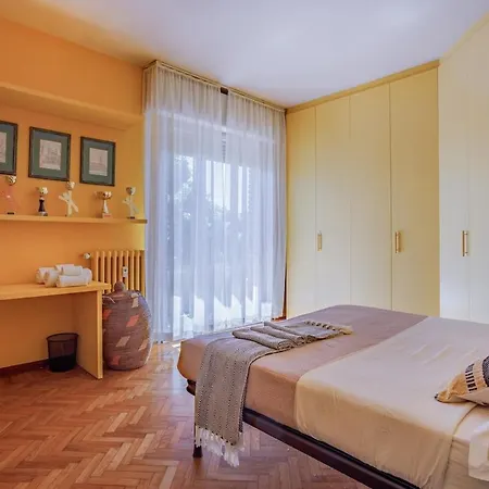 Design Dwelling Near Policlinico & Centre * Modena