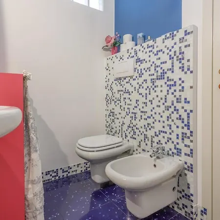 Design Dwelling Near Policlinico & Centre